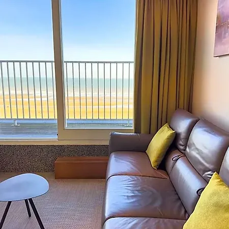 Novo Panoramic Sea View Apart-hotel De Panne