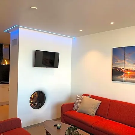 Novo Panoramic Sea View Apart-hotel