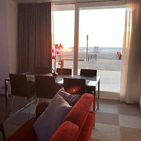 Apart-hotel Novo Panoramic Sea View De Panne