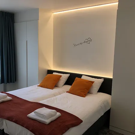 Novo Panoramic Sea View 4* De Panne