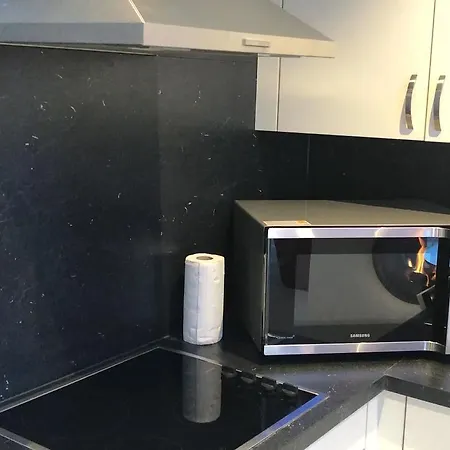 Novo Panoramic Sea View מלון דירות 4*