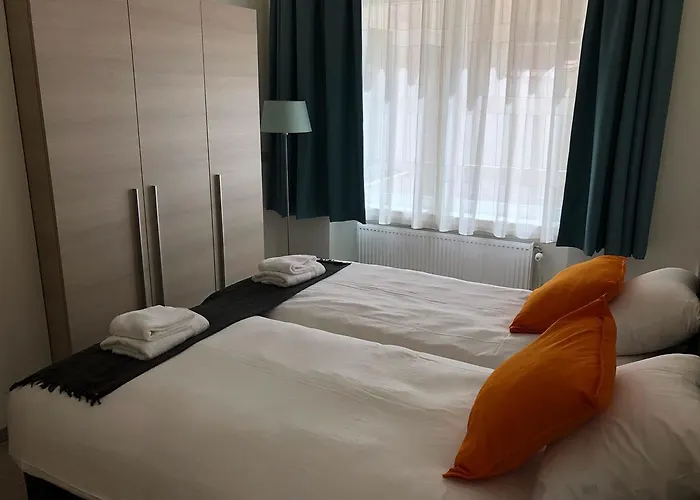 Novo Panoramic Sea View 4* De Panne